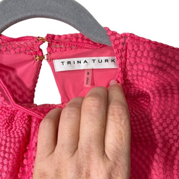 Trina Turk Hot Pink Textured Shift Dress With Circle Design & Keyhole Back size - Picture 3 of 6